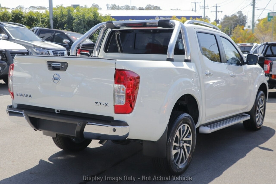 suzuki navara 2020