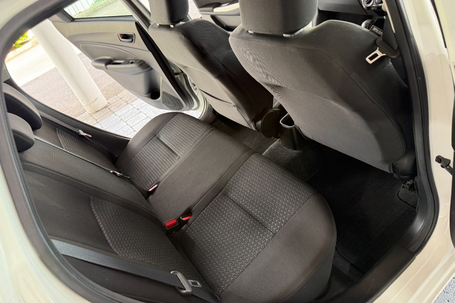 2023 Suzuki Swift AZ Series II GL Hatch Image 26
