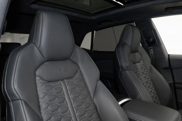 2025 Audi RS Q8 F1 SUV image 9