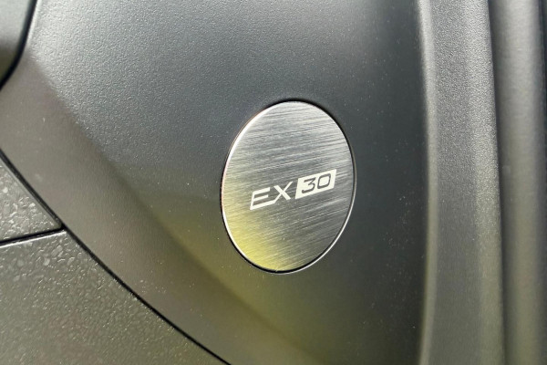 2024 MY25 Volvo EX30  Single Motor Extended Range Plus SUV Image 20