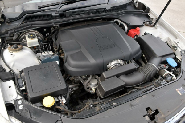 2015 MY16 Holden Calais VF V Wagon Image 21