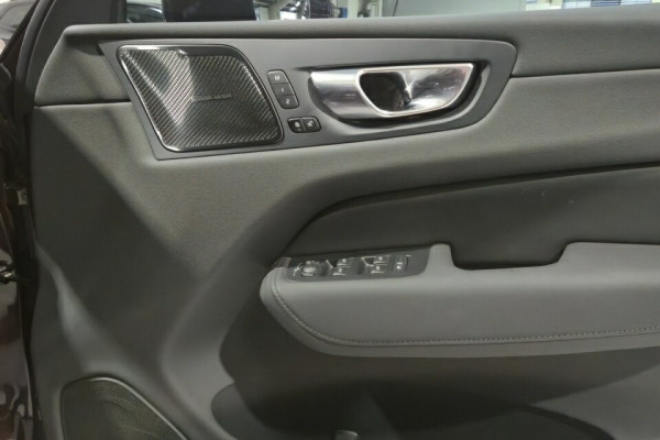 2025 MY26 Volvo XC60 UZ Plus B5 Bright SUV Image 22