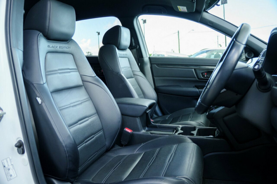 2022 MY23 Honda CR-V RW Black Edition SUV Image 18