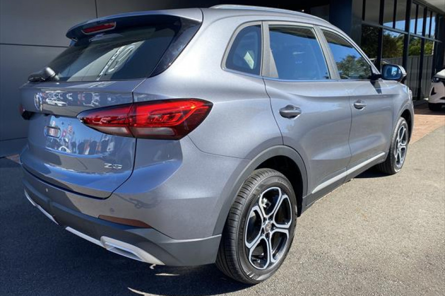 2025 MG ZS ZS32 Essence SUV Image 10