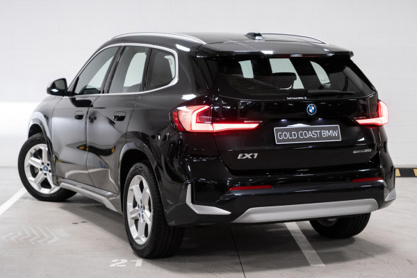 2024 BMW iX1 U11 eDrive20 xLine SUV image 2