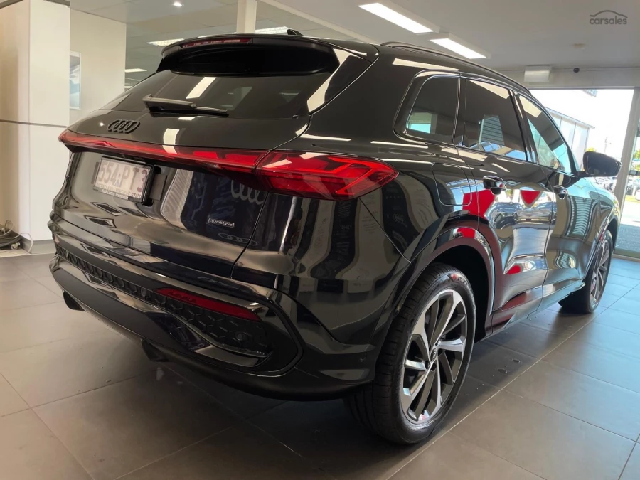 2025 MY26 Audi Q7 4M TDI 170kW SUV Image 6