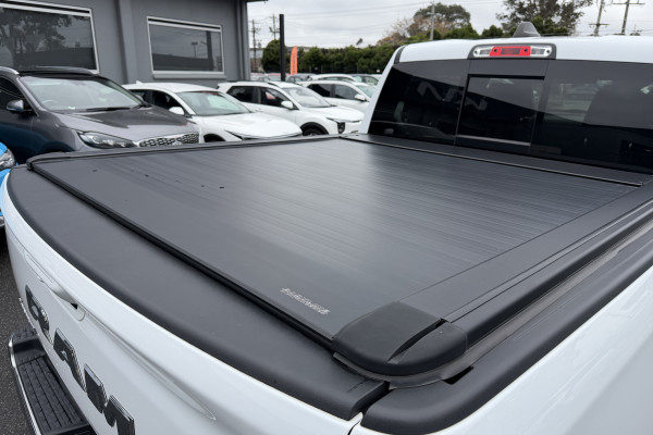 2023 MY24 Ram 1500 DT Laramie Ute Image 11