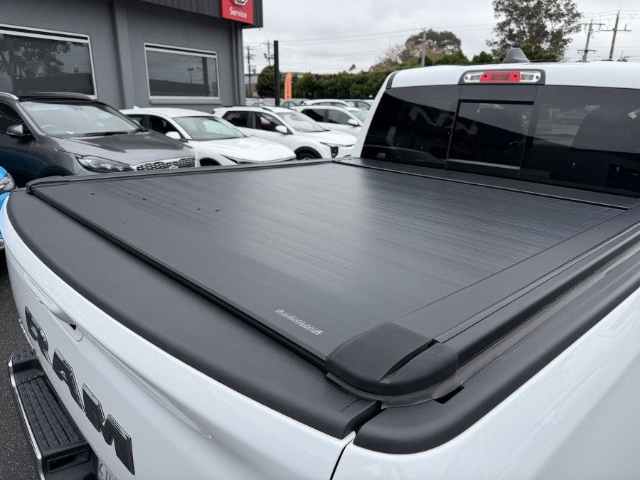 2023 MY24 Ram 1500 DT Laramie Ute Image 11