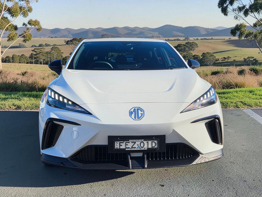 2023 MG MG4 MEH32 Excite 51 Hatch Image 2