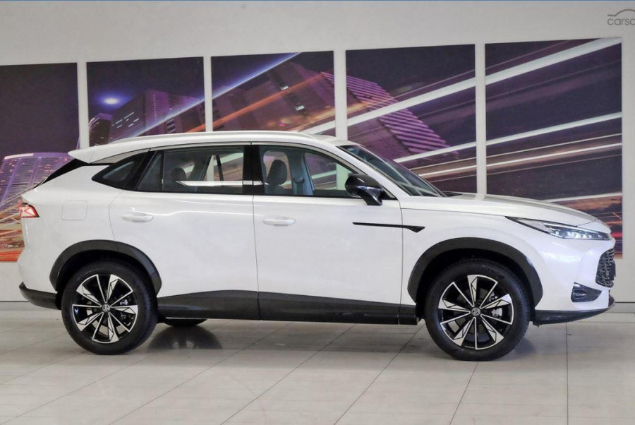 2024 MY24.5 MG HS AS33 Excite SUV Image 6