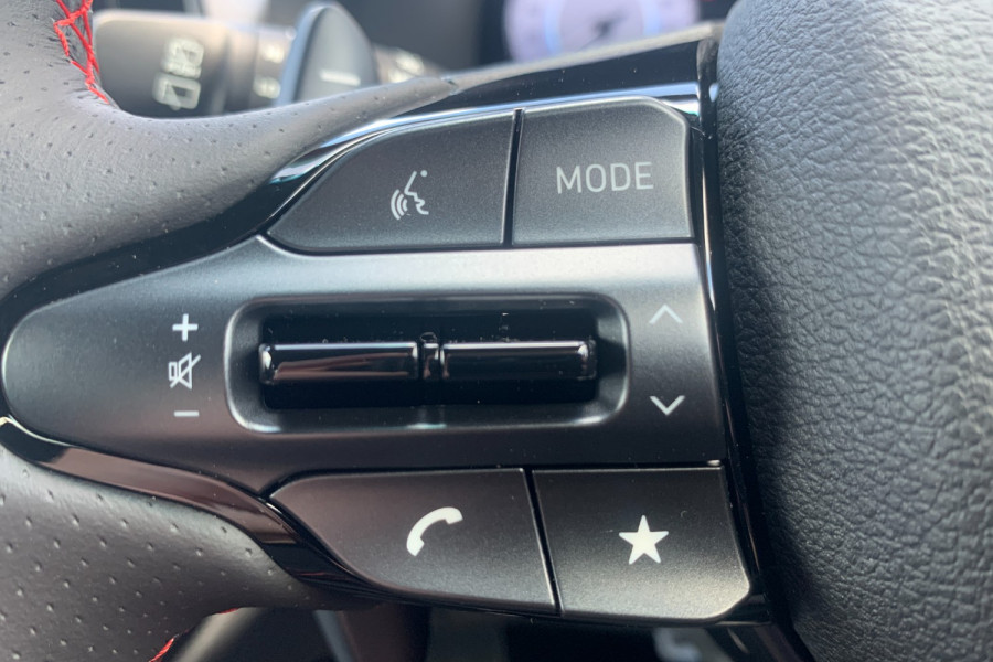2024 MY25 Hyundai i30 PDe.V6  N Line Premium Hatch Image 21