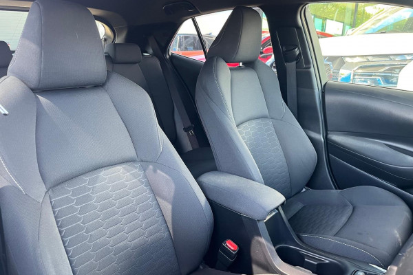 2020 Toyota Corolla ZWE211R SX Hybrid Hatch Image 12