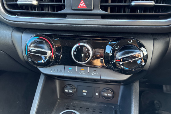 2021 MY22 Hyundai KONA OS.V4  SUV Image 17