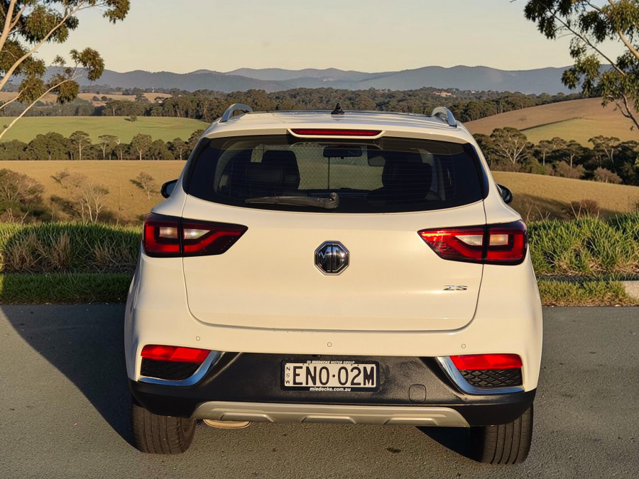 2021 MG ZS AZS1 Essence SUV Image 6