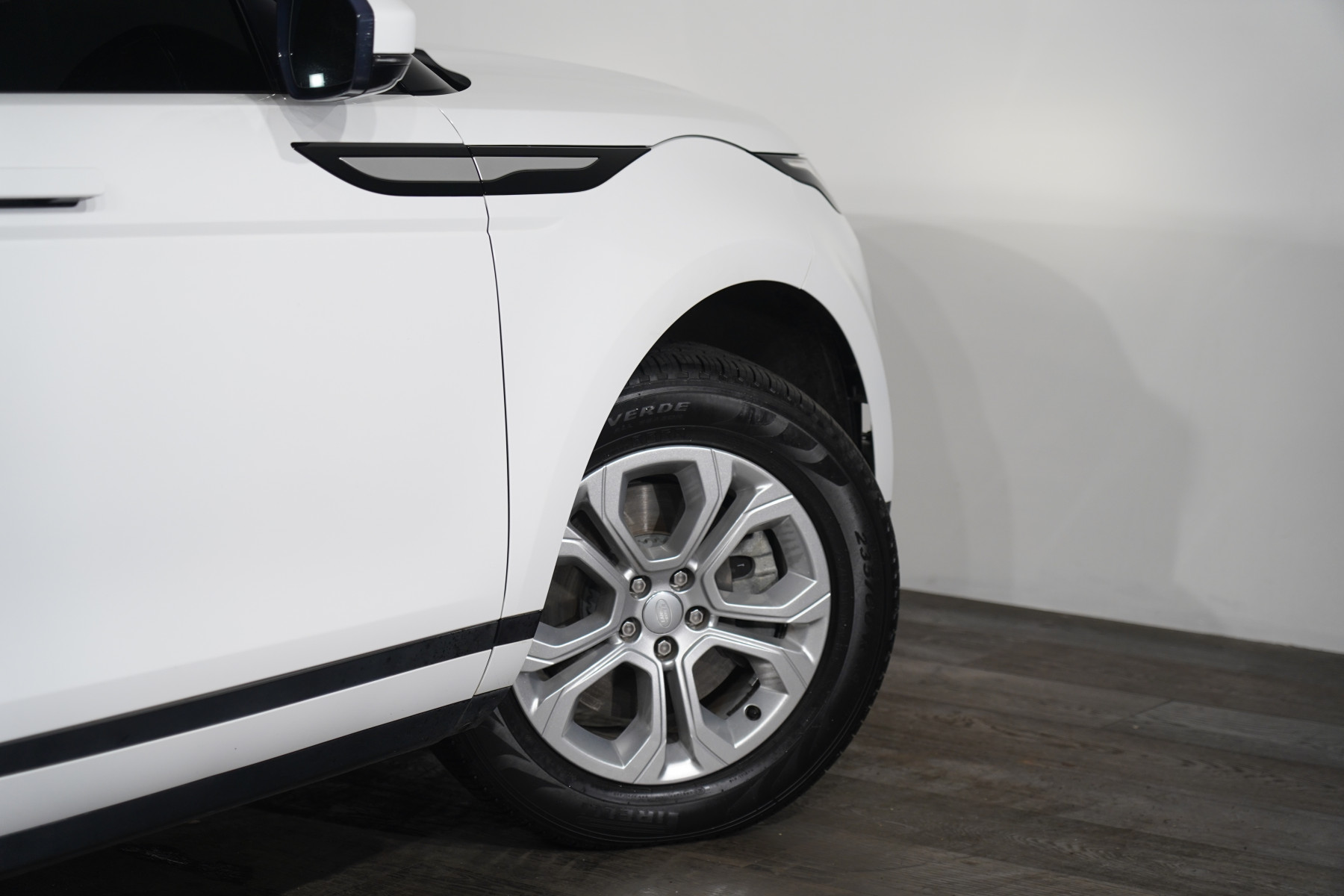 2019 Land Rover Range Rover Evoque Evoque P200 S (147kw) SUV Image 10