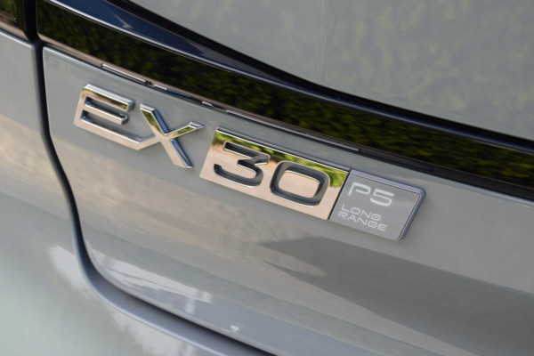 2026 MY27 Volvo EX30  Ultra P5 Long Range SUV Image 9