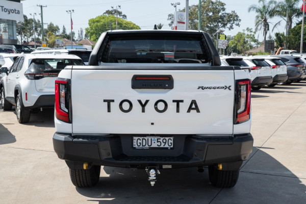 2026 Toyota HiLux GUN227R Rugged X 48V Ute Image 5