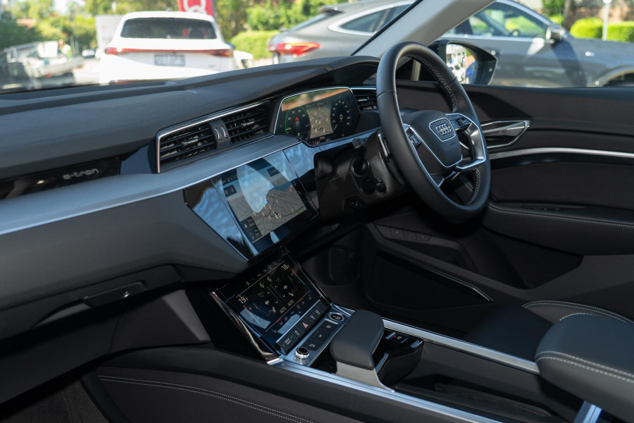 2023 Audi Q8 e-tron GE 55 SUV