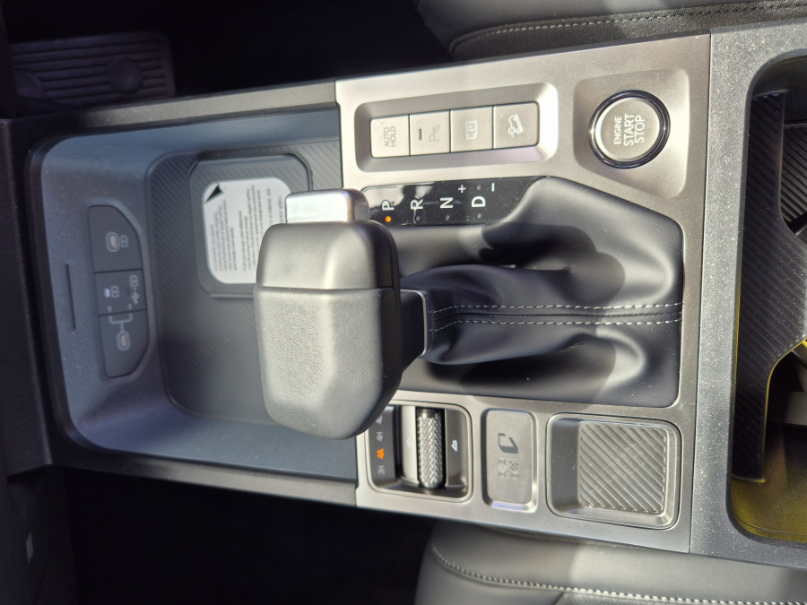 2026 Kia Tasman TK SX+ Ute Image 16
