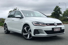 Volkswagen Golf GTi 7.5