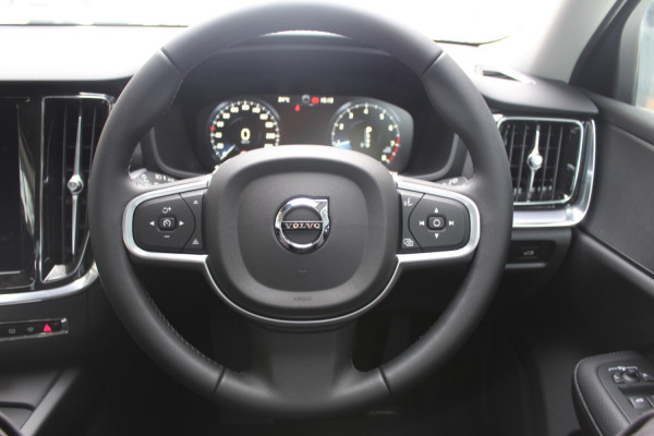2019 MY20 Volvo V60 F-Series T5 Momentum Wagon