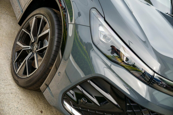 2026 Volkswagen Tiguan CT 195TSI R-Line SUV Image 4