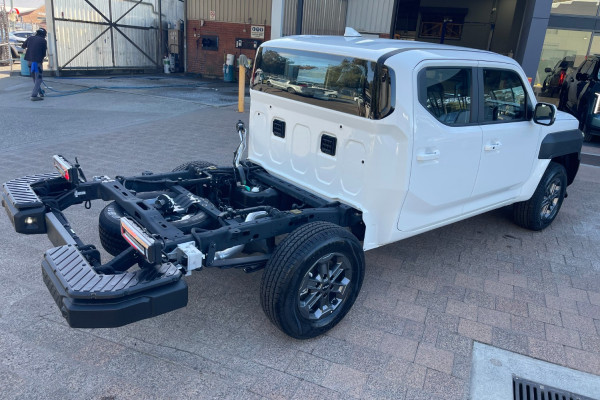 2025 MY26 Kia Tasman TK SX Cab Chassis Image 16