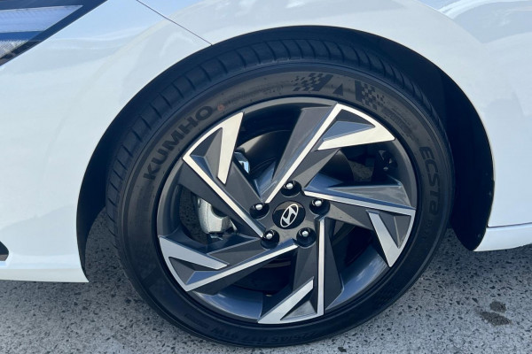 2024 Hyundai i30 CN7.V2 Elite Sedan Image 9