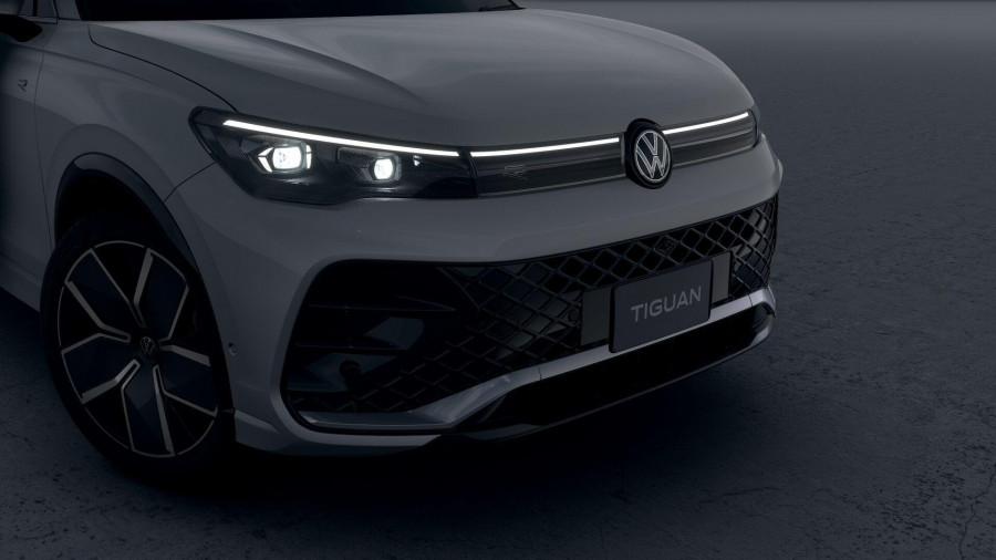 2026 Volkswagen Tiguan CT 195TSI R-Line SUV Image 4