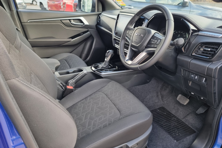 2024 Isuzu D-MAX RG LS-U Ute Image 9