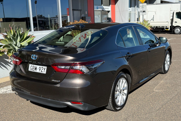 2022 Toyota Camry Hybrid AXVH70R Ascent Sedan Image 3