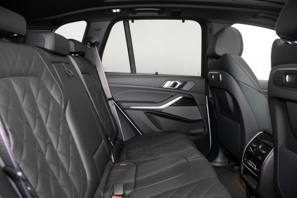 2025 BMW X5 G05 LCI xDrive30d M Sport SUV image 10