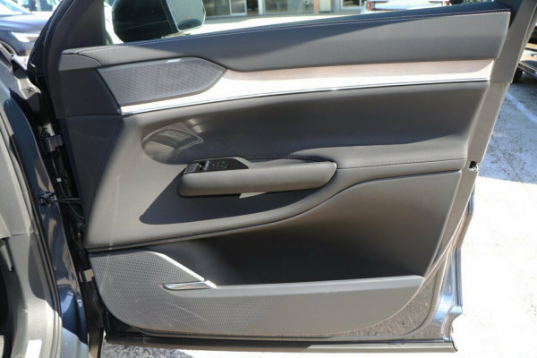 2025 MY26 Volvo EX90  Plus Twin Motor SUV Image 5