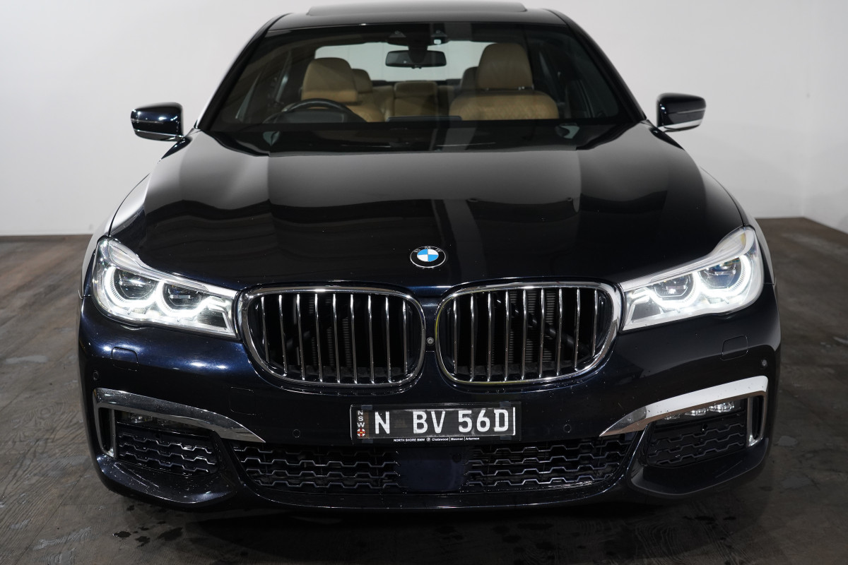 2017 BMW 7 40i Sedan Image 3