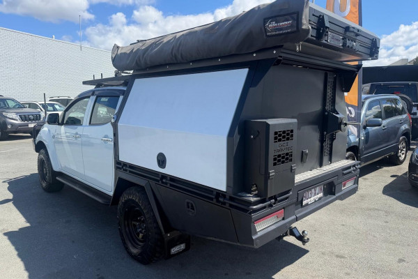 2017 Isuzu D-MAX TF LS-M Ute Image 6