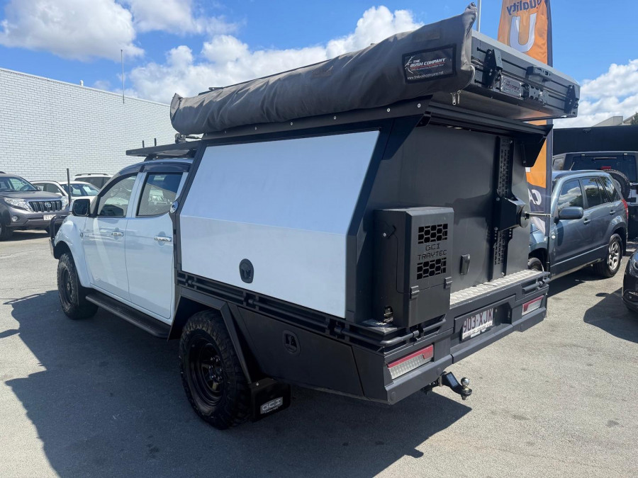 2017 Isuzu D-MAX TF LS-M Ute Image 6