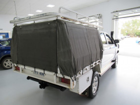 2011 MY10 Toyota HiLux KUN26R MY10 SR Cab chassis Image 5