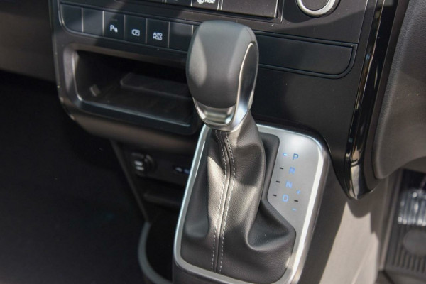 2026 MY27 Hyundai Staria Load US4.V4  Van Image 19