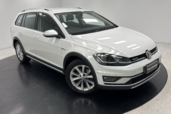 2017 Volkswagen Golf Alltrack Alltrack - 132TSI Premium Wagon