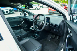 2024 MG MG4 MEH32 Essence 64 Hatch