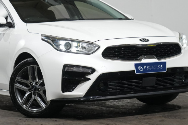 2020 Kia Cerato BD Sport+ Hatch image 2