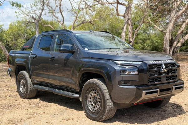 2026 Mitsubishi Triton MV Raider Ute Image 1