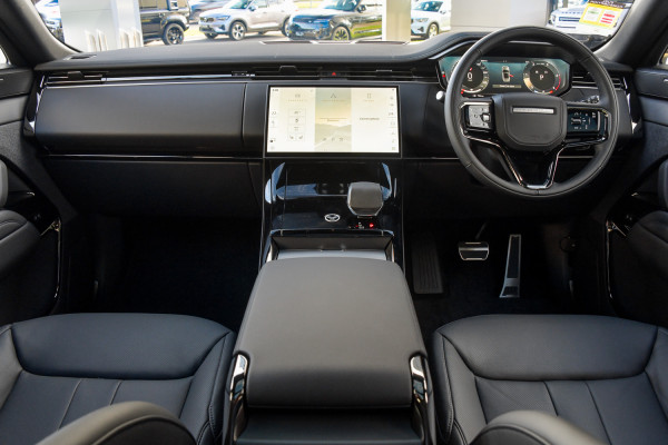 2025 Land Rover Range Rover Sport L461 D300 Dynamic SE SUV image 4