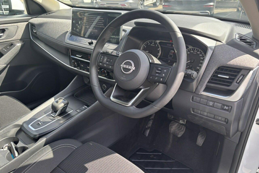 2025 Nissan QASHQAI J12 ST-L SUV Image 16