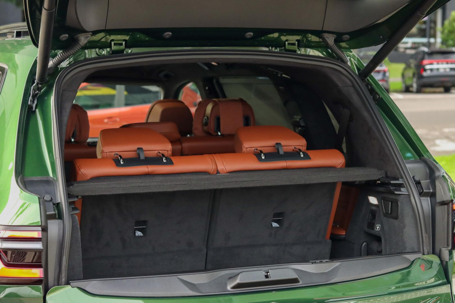 2026 BMW X7 G07 LCI M60i SUV