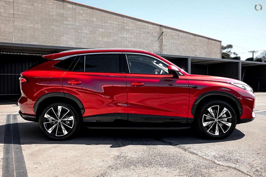 2025 MG HS AS33P Super Hybrid Essence SUV Image 2