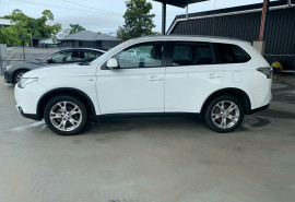 2014 MY14.5 Mitsubishi Outlander ZJ ES 2WD Suv