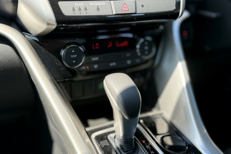 2024 Mitsubishi Eclipse Cross YB LS SUV Image 16