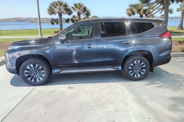 2023 Mitsubishi Pajero Sport QF GLS SUV Image 4