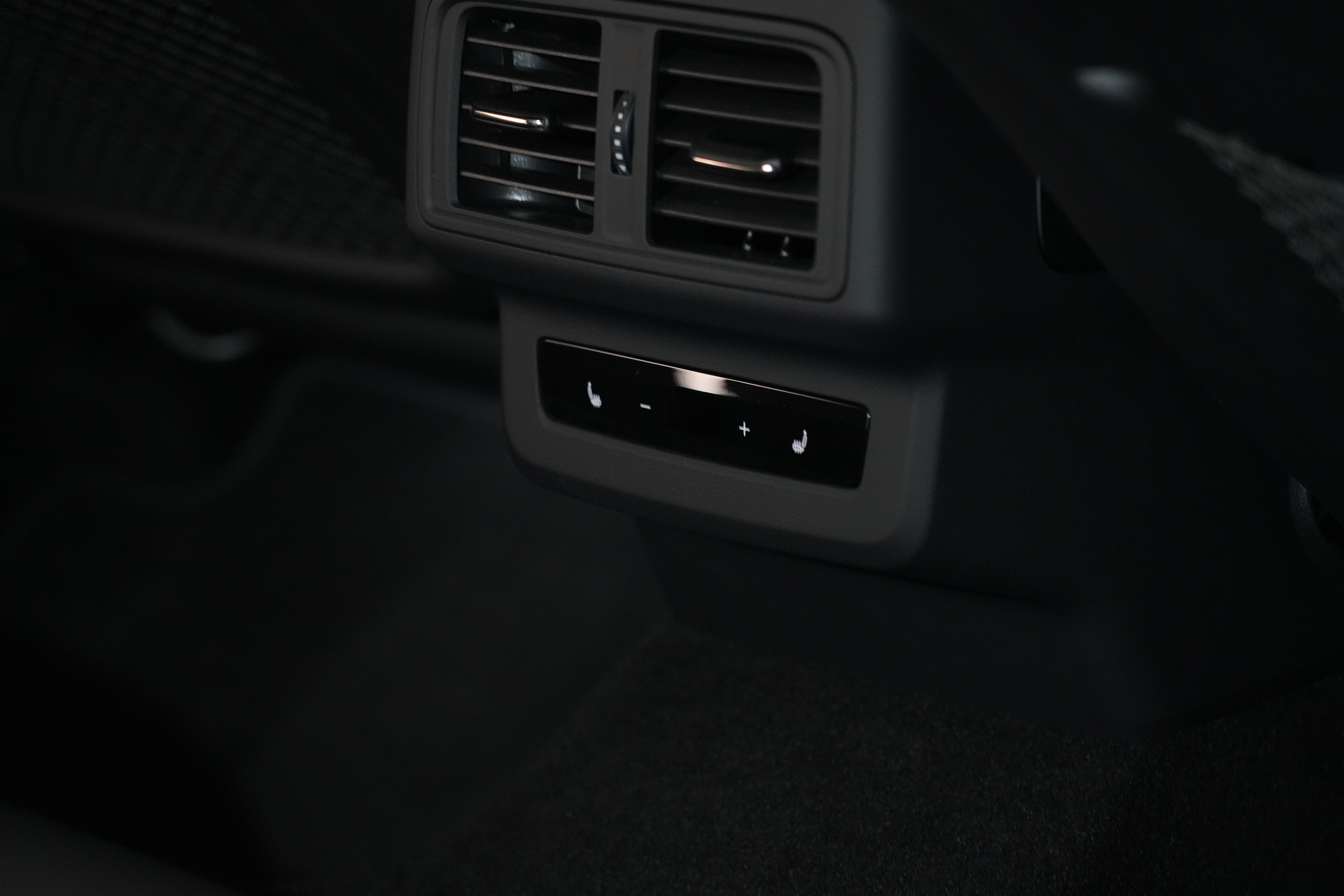 2025 Audi SQ5 GU  SUV Image 33